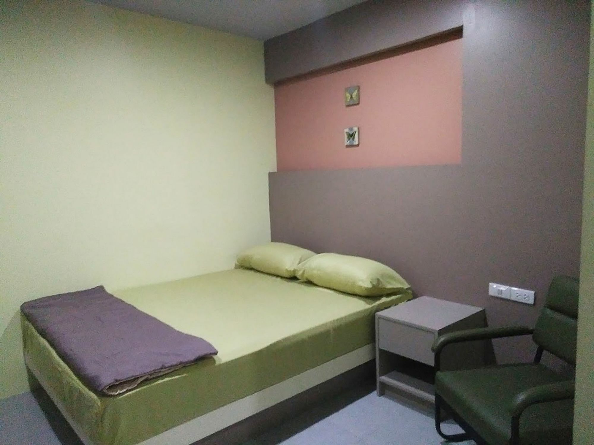 In Phuket House Hotell Eksteriør bilde